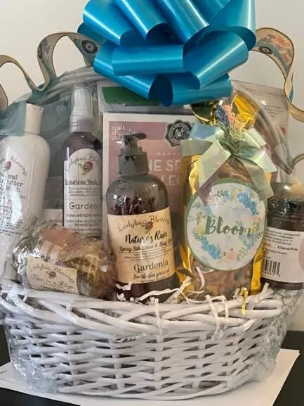 Pamper Basket